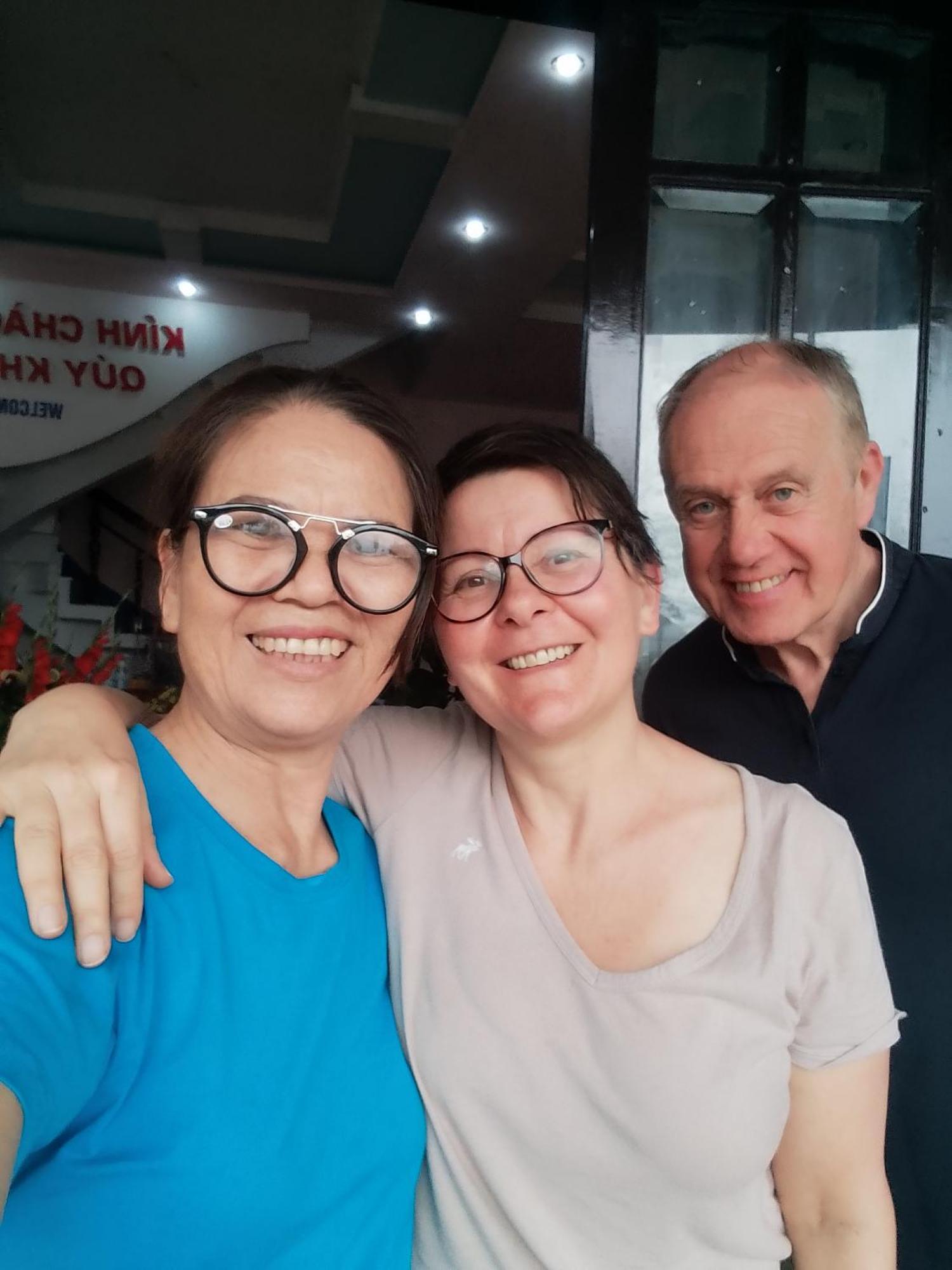 Nha Nghi Hang Nga Ðồng Hới Buitenkant foto