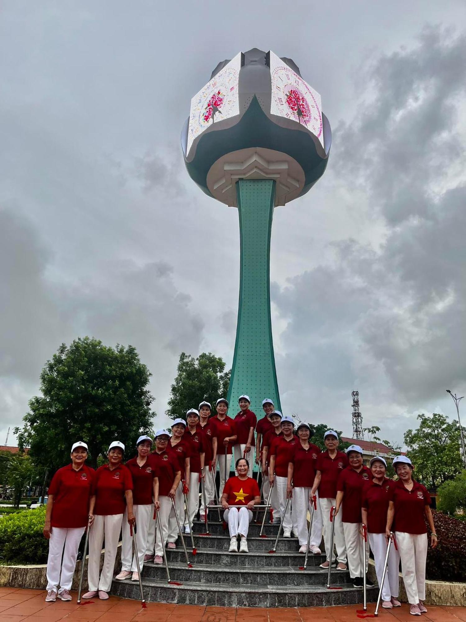 Nha Nghi Hang Nga Ðồng Hới Buitenkant foto